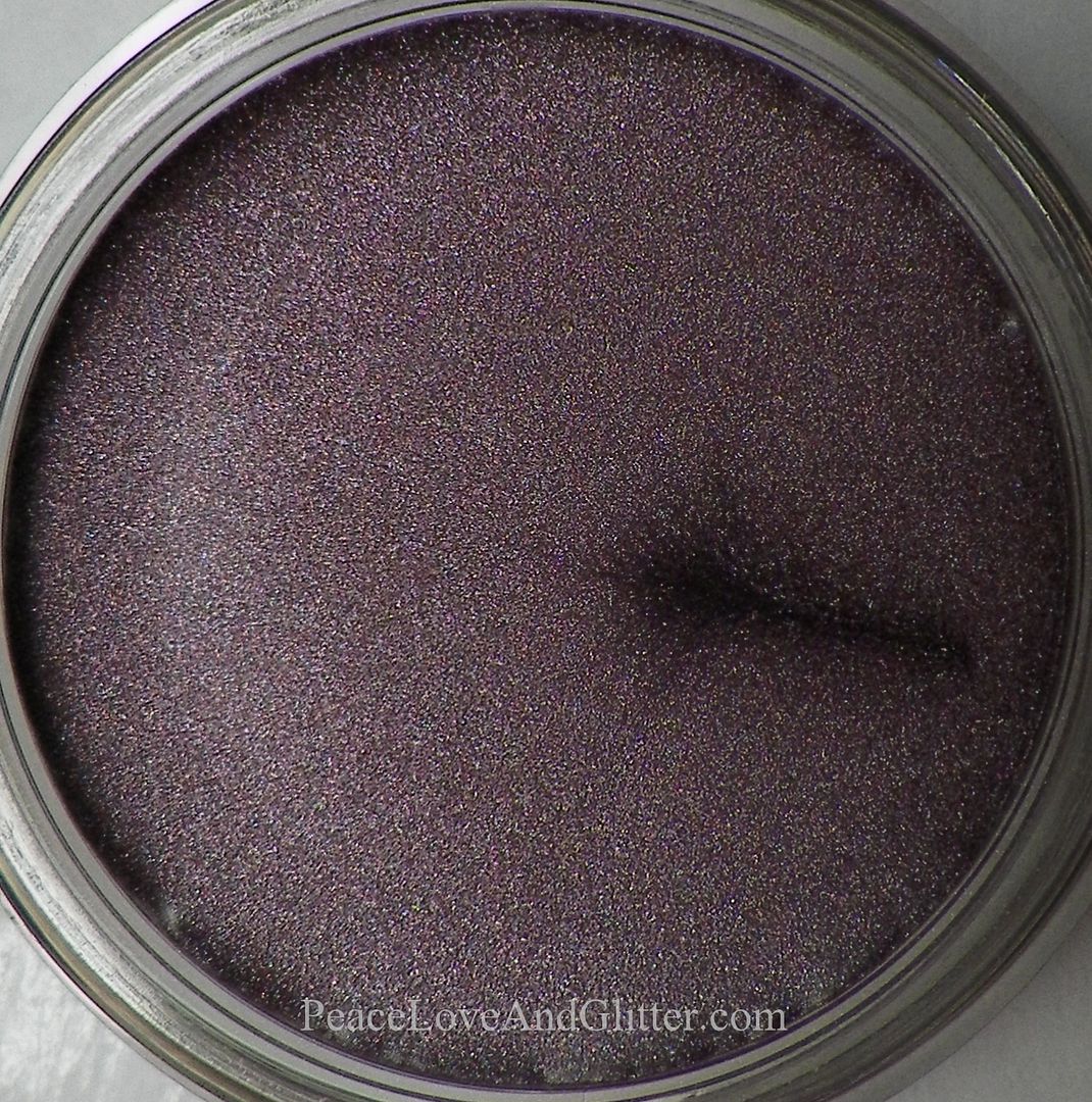 Mary Kay Cream Eye Color in Violet Storm Mary Kay Cream Eye Color in Violet Storm