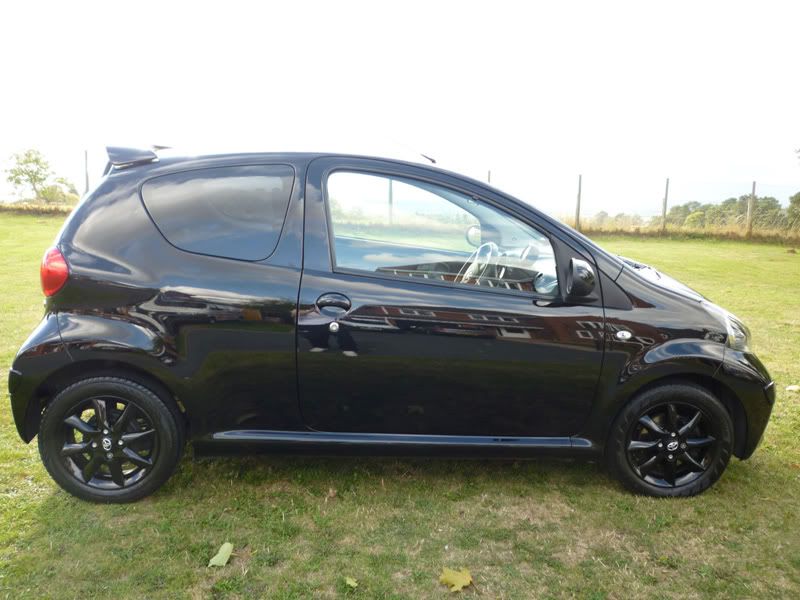 black toyota aygo alloys #5