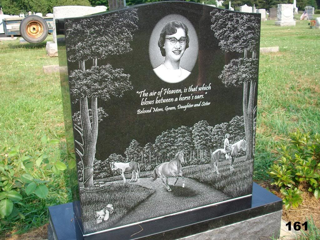 monument,headstone,gravestone,tombstone,memorial