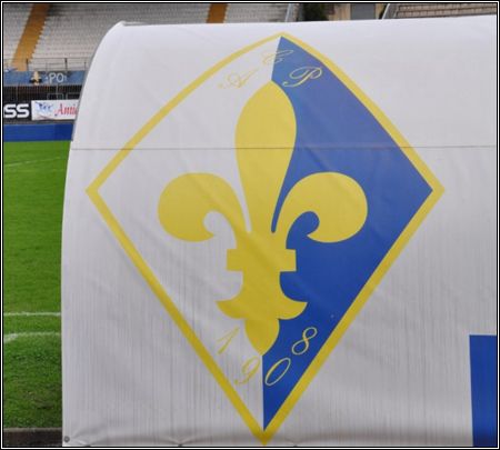 banquillo_prato_zpsxruholcz.jpg