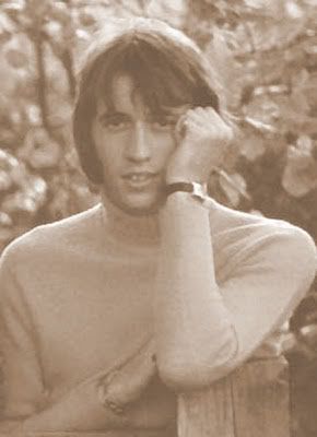 MauriceGibb-SEPIA.jpg