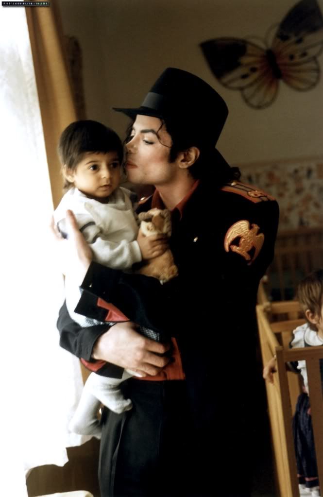 michael-visits-a-childrens-hospital-in-prague108-m-1.jpg