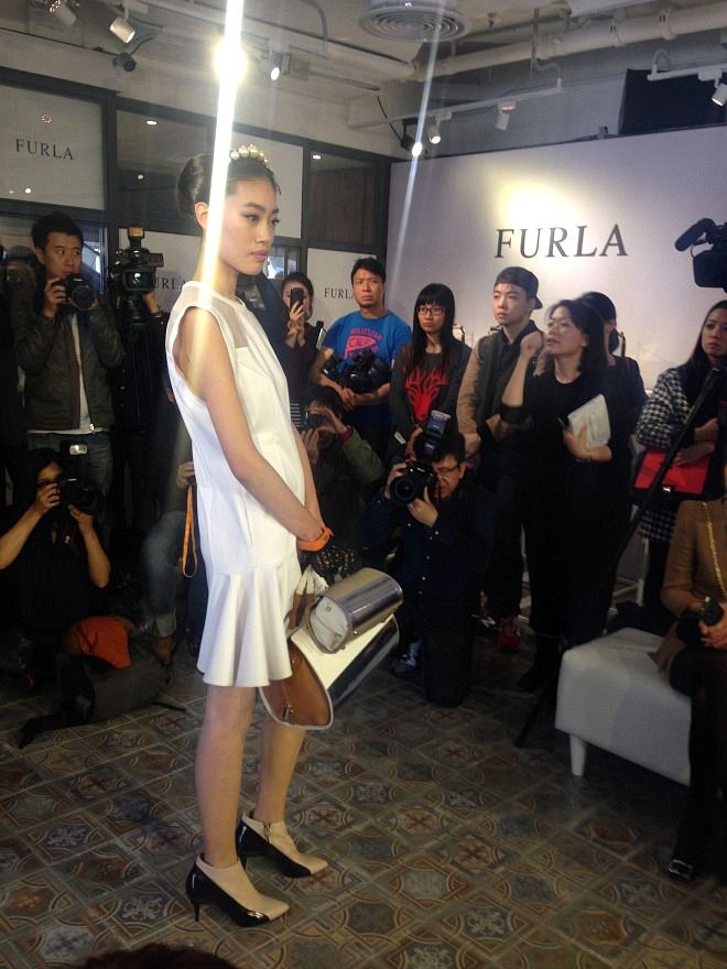  photo Furla-Show-03_zps1cf145ce.jpg