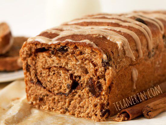 100% Whole Spelt Cinnamon Raisin Bread - healthier and delicious! Also happens to be vegan and dairy-free | texanerin.com