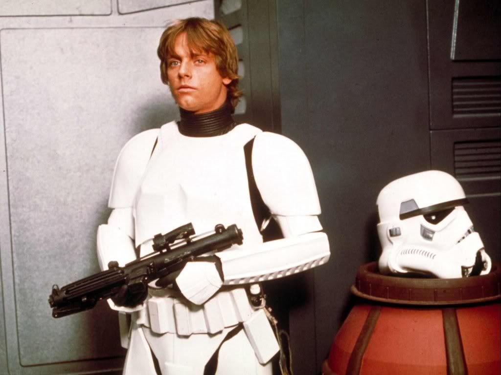 star-wars-luke-and-a-beheaded-stormtrooper.jpg