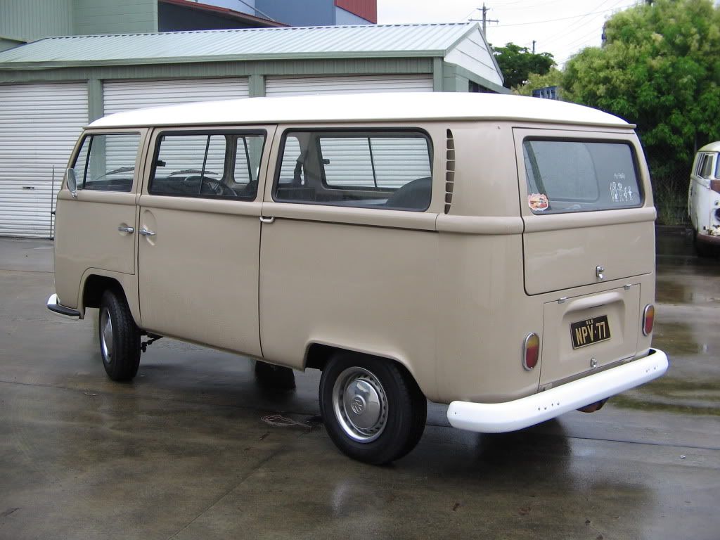 http://i1082.photobucket.com/albums/j377/71kombi/6.jpg